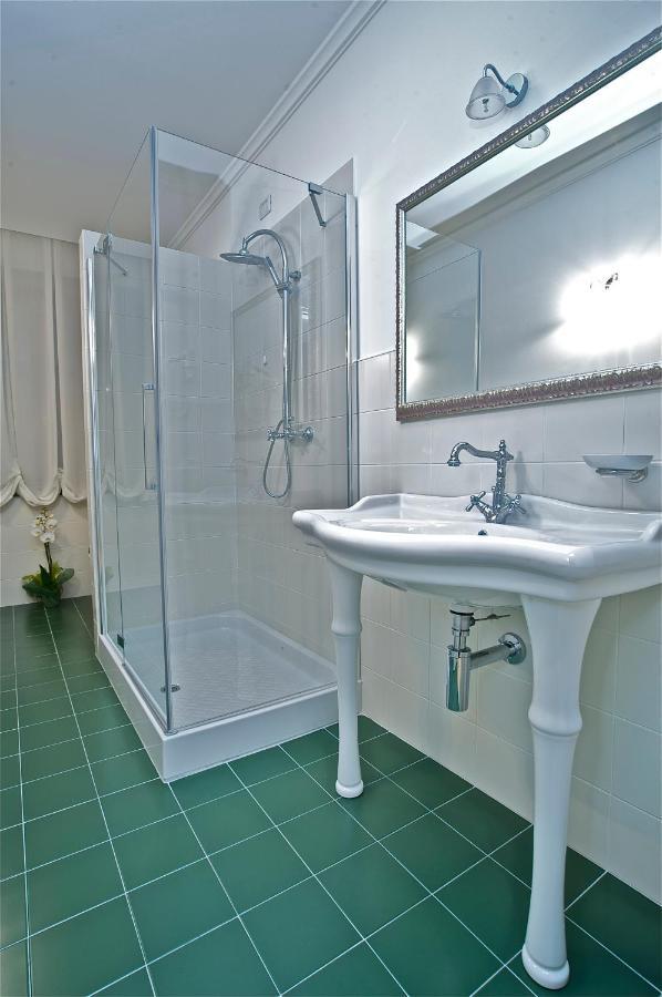 Design Suite Tirano Zewnętrze zdjęcie